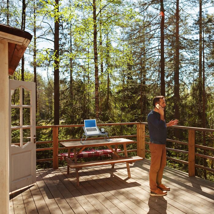 Relaxdays Регульований столик для ноутбука сірого кольору