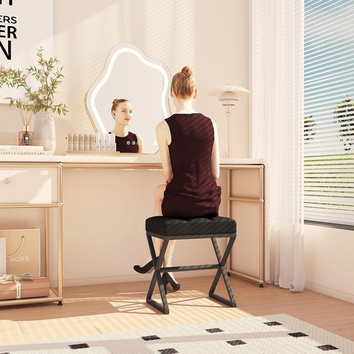 Чорний пуф-табуретка для макіяжу з металевими ніжками X-подібної форми, 40x30x46 см