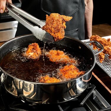 Сковорода HexClad Hybrid з антипригарним покриттям та кришкою, 4.5 л, сумісна з індукцією та будь-якими плитами, можна мити в посудомийній машині та використовувати в духовці