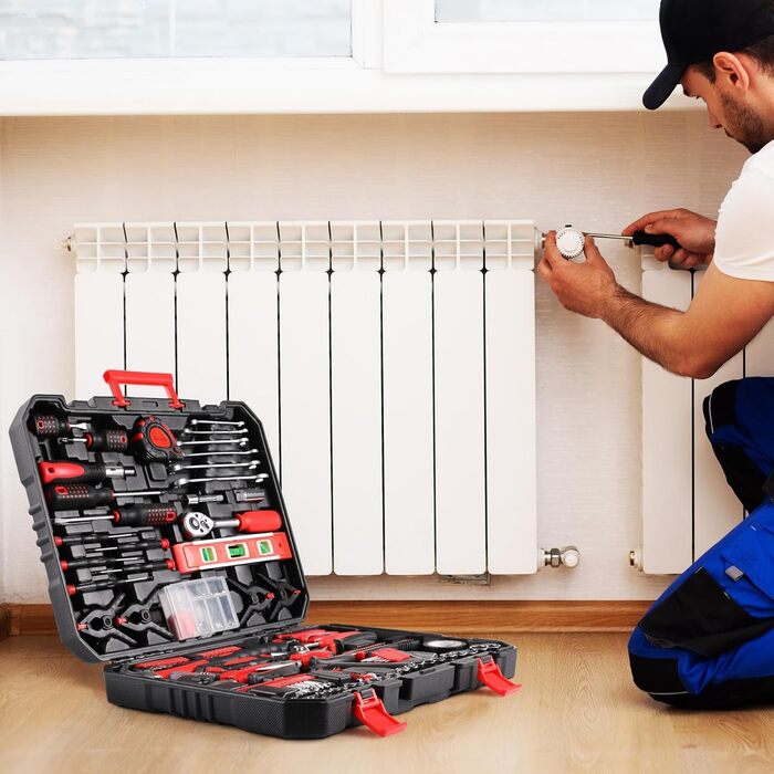 Набір інструментів TLGREEN 198 предметів у кейсі: побутовий, з тріскачкою, набором головок, викрутками – червоно-чорний