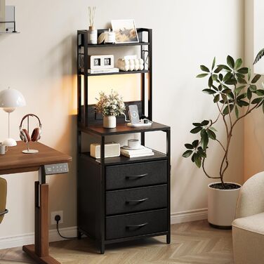 Нічний столик з підзарядкою та LED, приліжний столик з 3 висувними ящиками з тканини, нічник з полицею для книг, відкрите відділення, 2 розетки AC, 1 USB та 1 Type C роз'єми, для спальні, вітальні, офісу (Чорний) 40x30x60 см Чорний 1