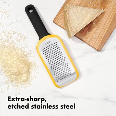 OXO Good Grips Терка кулінарна прямокутна з контейнером для збору з нержавіючої сталі, для овочів та іншого, срібна/чорна (середня)