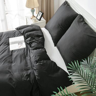 Чорна постільна ковдра Good Nite 200x200 см, 3 шт. (ковдра + 2 наволочки) з мікрофібри, дихаюча, м'яка