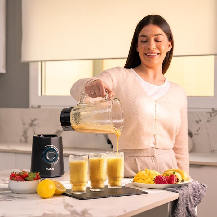 Cecotec Standmixer Power Black Titanium 2500MAX Go - потужний блендер з титановим покриттям, 2500 Вт, 1.8 л, 5 швидкостей, з пляшкою