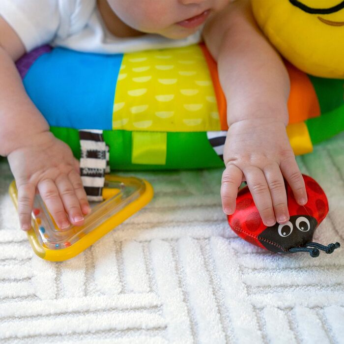 Подушка Baby Einstein Cal-a-Pillow Prone Activity Pillow, мультисенсорна, 0 місяців і старше