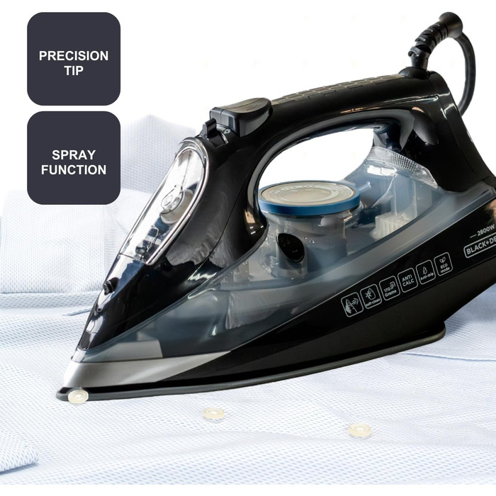 Праска Black+Decker BXIR2606E: 2600W, керамічна підошва, вертикальне прасування, антикальк, 170 г/хв