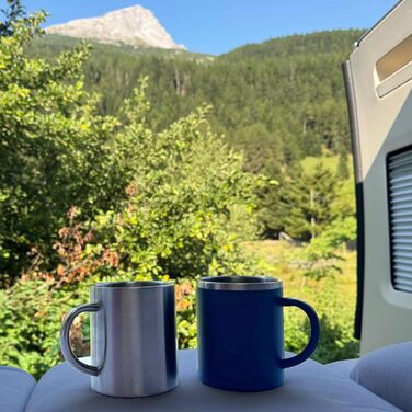 Набір посуду Melamin Adria Blue (2 особи) з нержавіючими термокружками - посуд для кемпінгу, відпочинку на природі, фестивалів