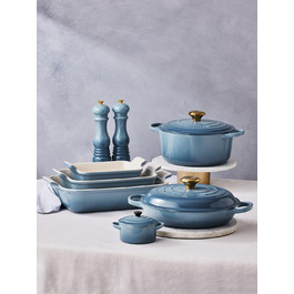 колір: рубін