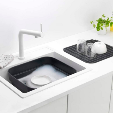 Чаша для миття посуду із сушильним піддоном Brabantia Dish Washing + Organising чорна (302664), Чорний