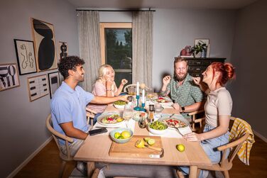 Відкривачка для банок та пляшок RÖSLE, нержавіюча сталь, з отвором для підвішування, срібна