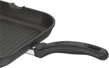 Сковорода-гриль WMF 27x27 см з виливом, алюмінієва з антипригарним покриттям, для стейків та хрусткої смаження, квадратна, з пластиковим ручками, не для індукційних плит