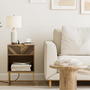 Приліжкові столики з відкритим відсіком, журнальний столик для спальні та вітальні (горіх) (30 x 40 x 60 см з розеткою, горіх)