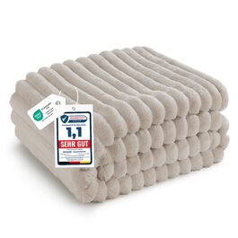 колір: бежевий