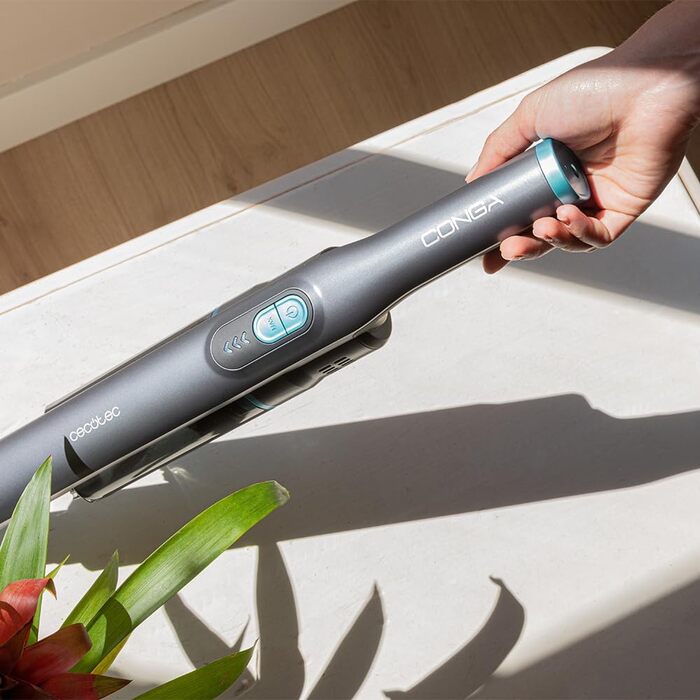 Ручний пилосос Cecotec Conga Rockstar: 210 Вт, цифровий, 20 кПа, до 40 хв роботи, 2 режими, насадки 2в1, для килимів та матраців, сірий (Micro+ Clean&Car)