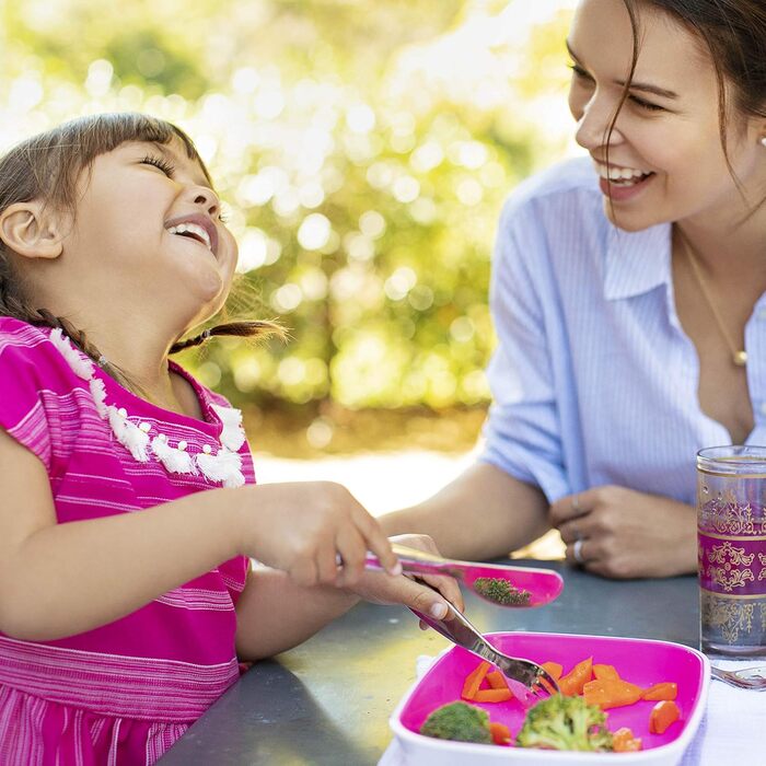 Набір дитячого столового приладдя Munchkin: виделка, ніж, ложка з нержавіючої сталі