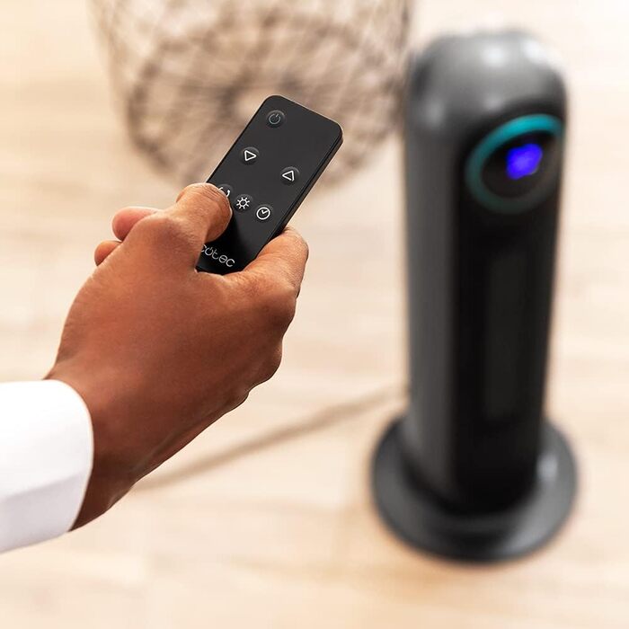 Електричний обігрівач Cecotec ReadyWarm 10050 Top Ceramic Pro: 2200 Вт, вертикальний, з осциляцією, 3 режими, світло, керування сенсором, безпека