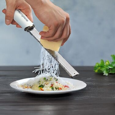 Microplane Premium Classic: терка для цитрусових та сиру, білий колір