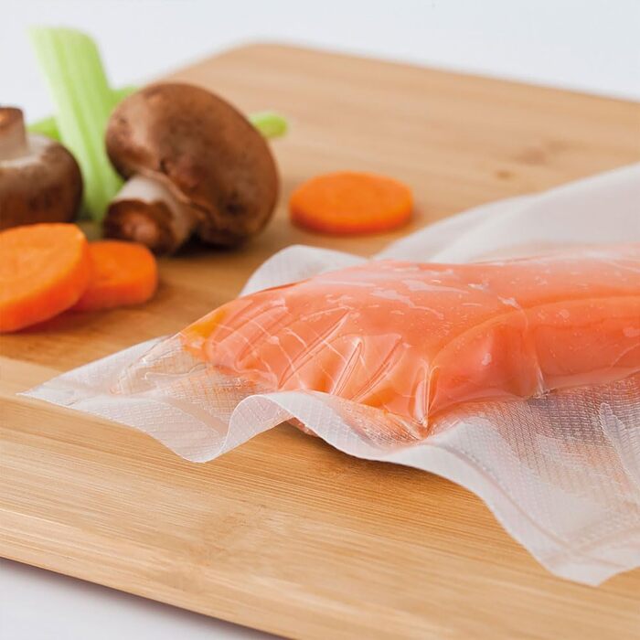 Вакууматор CASO VC15 для продуктів харчування з функцією герметизації та набором професійних пакетів