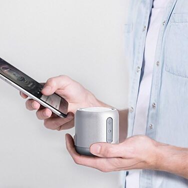 Портативна Bluetooth колонка Anker Soundcore Mini срібна: 15 годин роботи, FM радіо, потужний бас