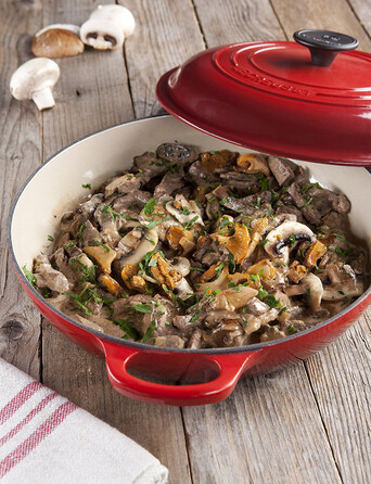 Жаровня 26, фіолетова Le Creuset