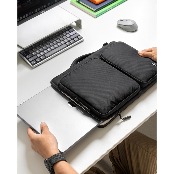 Чохол-сумка для ноутбука tomtoc 16 дюймів з 360° захистом для MacBook Pro 16, преміум-якість, чорний