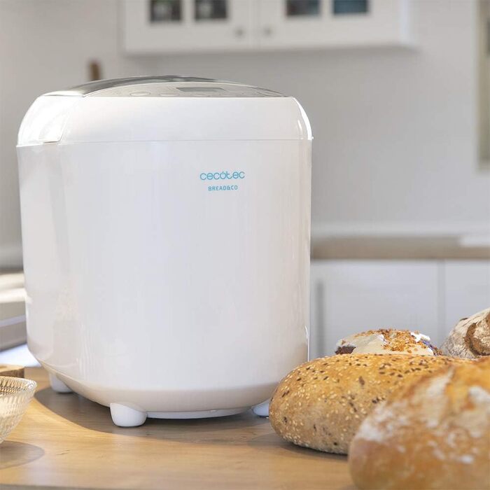 Хлібопічка Cecotec Bread&Co 1000 Delicious, 550 Вт, 19 програм, для хліба до 1 кг, таймер на 15 годин, біла