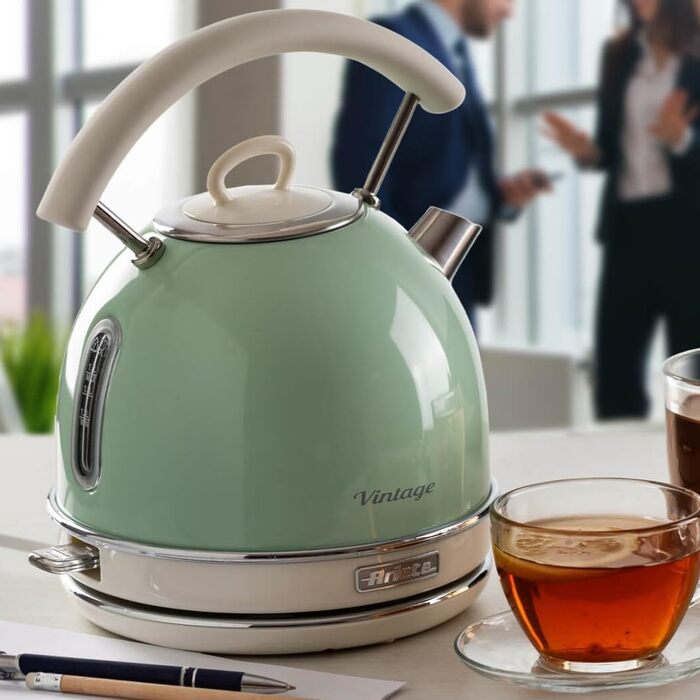 Електрочайник Ariete Vintage 2877, ретро, 1,7 л, 2000 Вт, нержавійка, зелений, з індикатором рівня води, автоматичне вимкнення, 360° база, ергономічна ручка