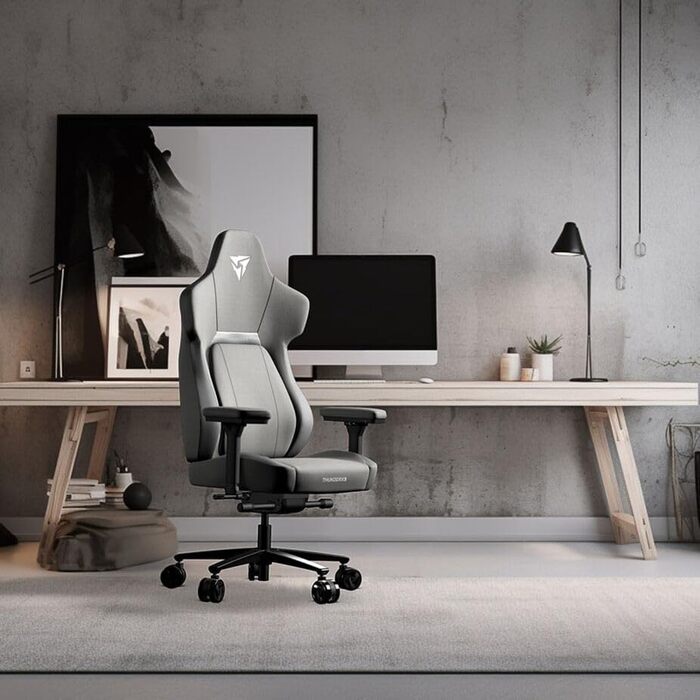 Ігрове крісло ThunderX3 CORE Loft, ергономічне, тканинне, світло-сіре, з підставкою для ніг, підтримкою попереку та меморі-подушкою
