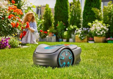 Робот-газонокосарка Gardena SILENO minimo 350 м², інтелектуальна, з Bluetooth-додатком, програмована, для газону