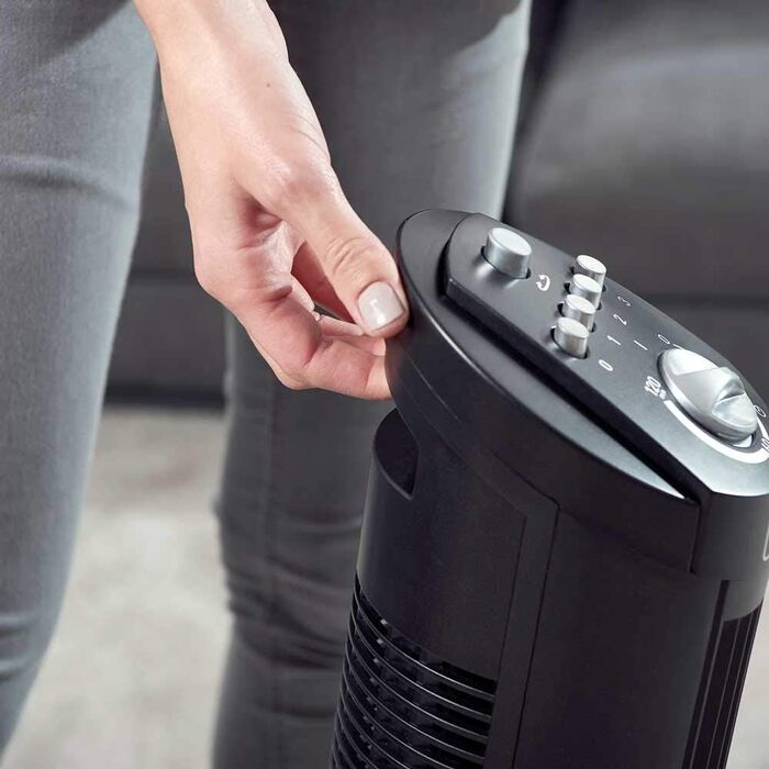 Вентилятор Black+Decker BXEFT46E, 81 см, чорний, без пульта дистанційного керування