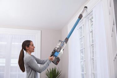 Бездротовий пилосос BLACK+DECKER 4-в-1 36В, 2.0А·год, електрощітка, ручний та вертикальний, безмішковий, з насадкою 2-в-1, акумулятором, зарядним та кріпленням, модель 2019