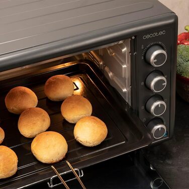 Конвекційна піч Cecotec 46 літрів Bake&Toast 4600 White Gyro. 2000 Вт, внутрішнє освітлення, 12 функцій, до 230°C, подвійне скло, з поворотним шампуром, білий (чорний, 60 л | 2200 Вт)