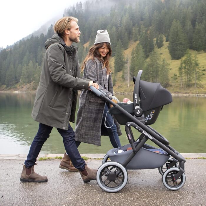Автокрісло Maxi-Cosi CabrioFix i-Size Essential Black 0-12 міс, до 12 кг