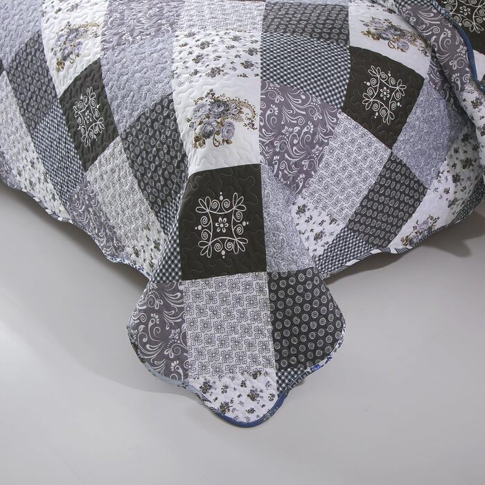 Покривало WONGS BEDDING 220x240 см, стьобане, мікрофібра, патчворк, з 2 наволочками 48x75 см, квітковий візерунок, чорний/сірий