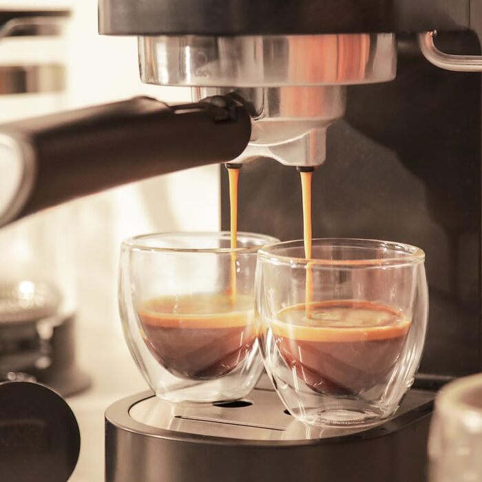 Кавомашина Cecotec Cafelizzia ColdBrew: Еспресо, Капучино, Холодний Кава, 20 бар, Паровий кран. Професійна кава вдома