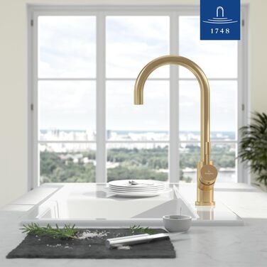 Змішувач кухонний Villeroy & Boch Umbrella Flex з висувним душем, поворотний на 360°, економний, висота виливу 220 мм (Золото)