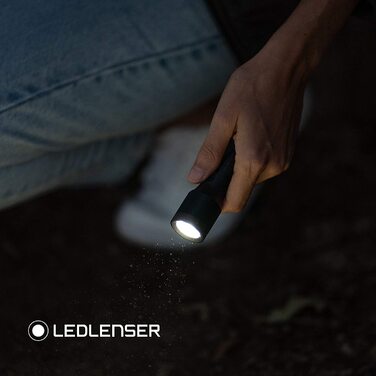 Ліхтарик Ledlenser P4R Core, LED, 200 люмен, акумуляторний, фокусування, 3 режими, 95 м, USB, кліпса, ручка