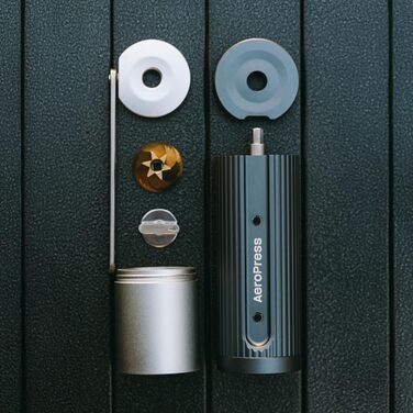 AeroPress Ручна кавомолка - Портативна кавомолка з титановими жорнами, 60 ступенів помелу, для AeroPress, еспресо, френч-пресу, мока