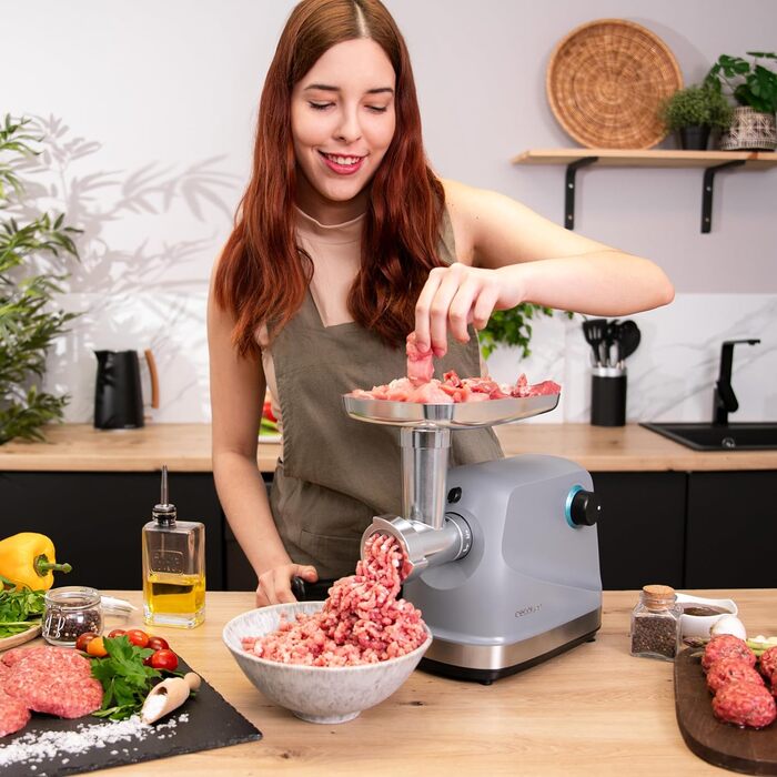 Електрична м’ясорубка Cecotec Crusher 1400 Steel, 1360 Вт, сталева, для подрібнення, нарізання та рубання, 1 ніж з нержавіючої сталі, 3 диски (3 мм, 5 мм, 7 мм)