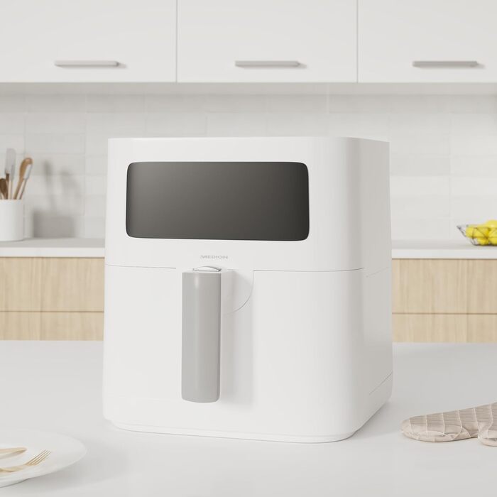 Аерофритюрниця MEDION E40 XL 5,2 л, 2150 Вт, 9 програм, сенсорне керування, LED-дисплей, біла, для смаження без олії