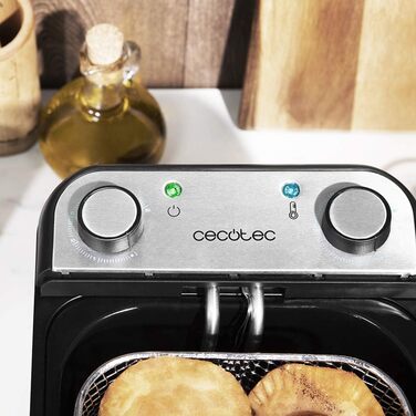 Фритюрниця Cecotec CleanFry Infinity 3000, 3 л, 2400 Вт, температурний режим до 190°C, таймер, фільтр OilCleaner, чорна