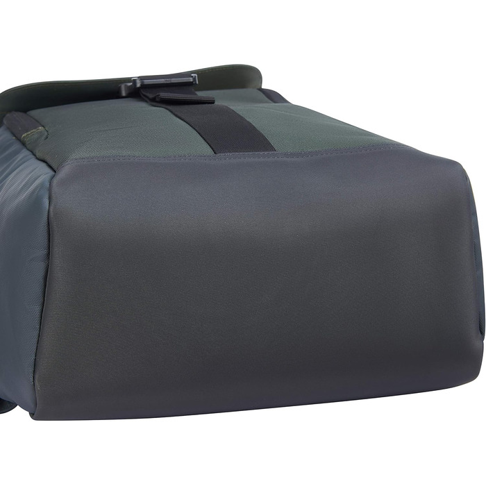 Рюкзак DELSEY PARIS SECURFLAP м'який 21 л, 45x31x14 см, армійський зелений