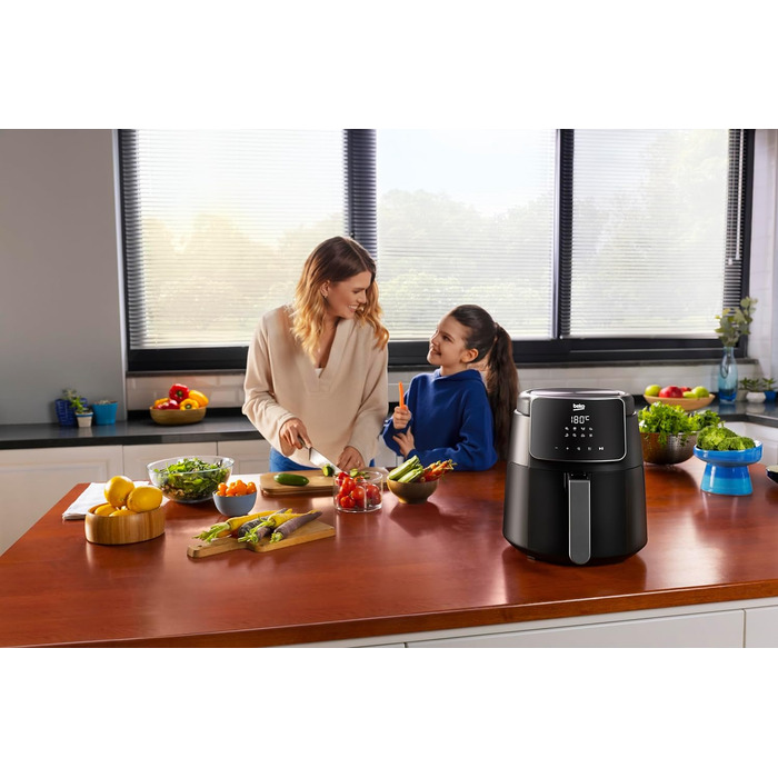 Цифрова фритюрниця BEKO FRL2244B, 1500 Вт, 8 програм, 4,7 л, антипригарне покриття