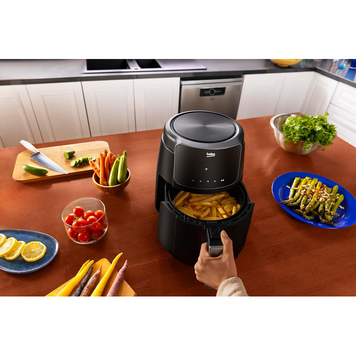 Цифрова фритюрниця BEKO FRL2244B, 1500 Вт, 8 програм, 4,7 л, антипригарне покриття