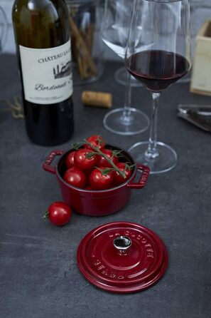 Міні-каструля STAUB кругла з кришкою 10 см, 0,25 л, індукційна, матова чорна емаль всередині, червона