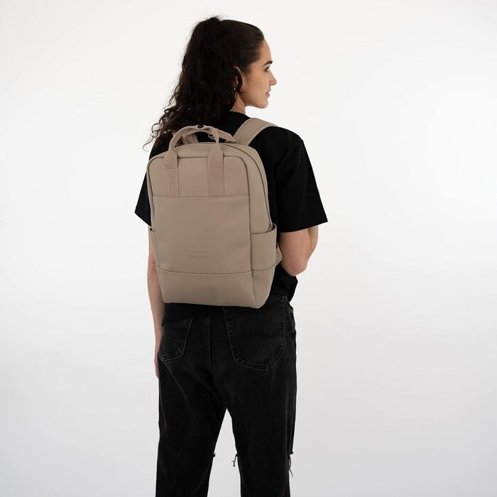 Жіночий рюкзак Johnny Urban Hailey, елегантний міський daypack з відділенням для ноутбука 14'', водостійкий, бежевий, для університету, бізнесу, школи