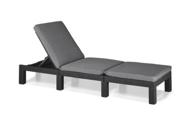 Шезлонг Daytona Deluxe Allibert Keter для саду, тераси та балкону, сірий, з регульованою спинкою, з подушкою, пластиковий, імітація ротангу, 195x65x25,5 см