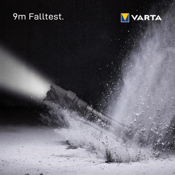 Ліхтарик VARTA Indestructible F30 Pro LED 6 Вт з батарейками AA, робочий, надміцний, водо- та пилозахищений, два режими освітлення