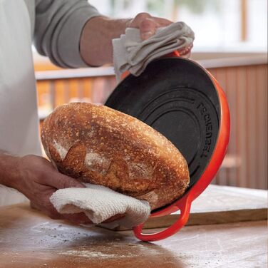 Le Creuset Signature Чавунний горщик для випічки хліба, 24 см, Червоний, 21301240900430