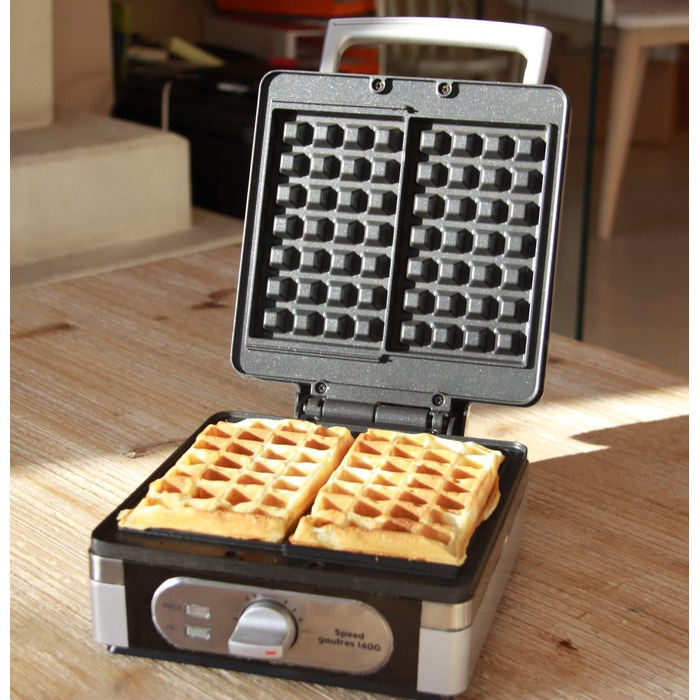 Електрична вафельниця LITTLE BALANCE 8816 Power Waffeln 1600 Вт, антипригарне покриття без PFAS, для товстих та хрустких вафель, чорна (28.5 x 21 x 14.5 см)
